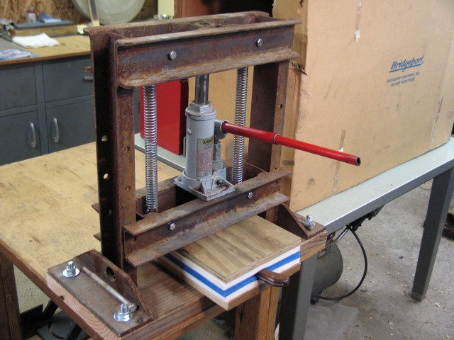 how to make a DIY kydex press 